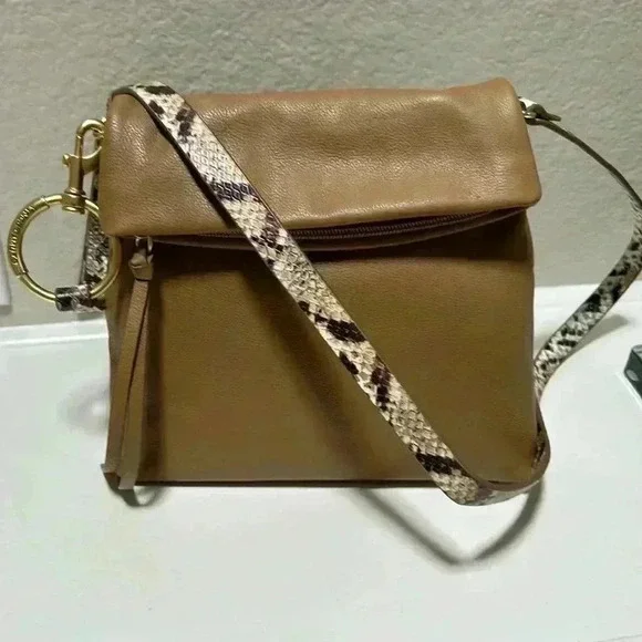 Vince Camuto Pebbled Leather Crossbody Bag NWOT | eBay Vince Camuto Crossbody Purse NWOT main image 1